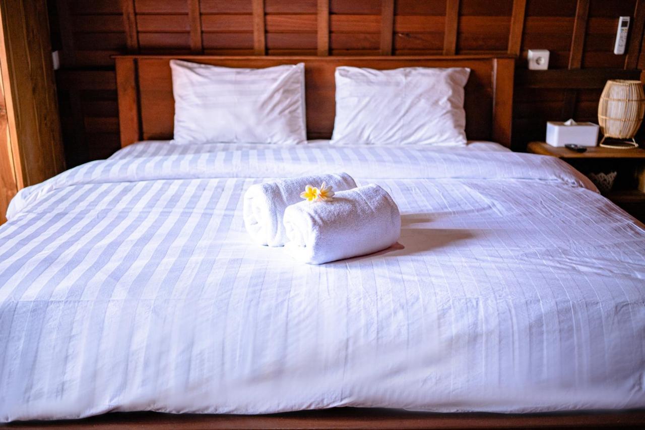 The Joglo Tegeh Buhu Hotel จิมบาราน ภายนอก รูปภาพ
